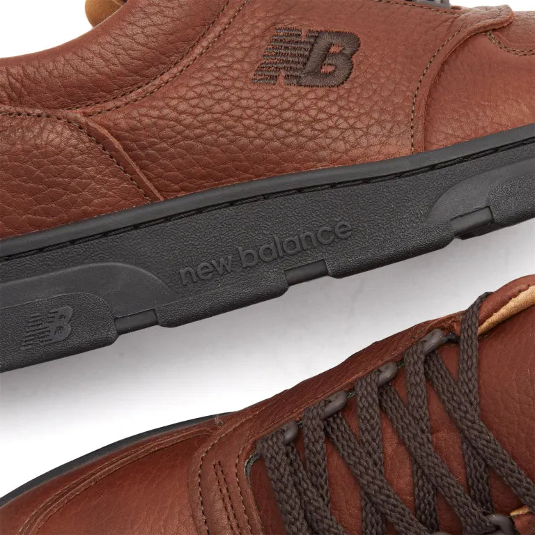 New Balance UADWBRN Brown