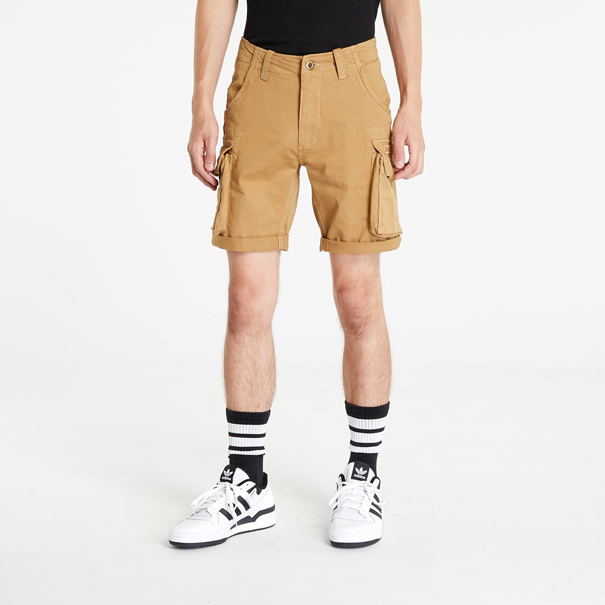 Alpha Industries Crew Cargo Short Khaki