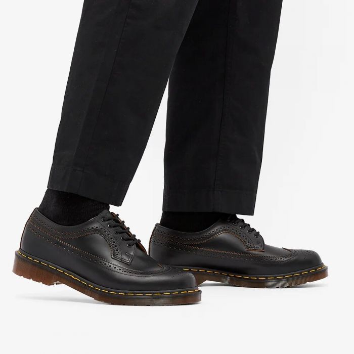 Dr. Martens Blucher Vintage 3989 Quilon Made In England Black