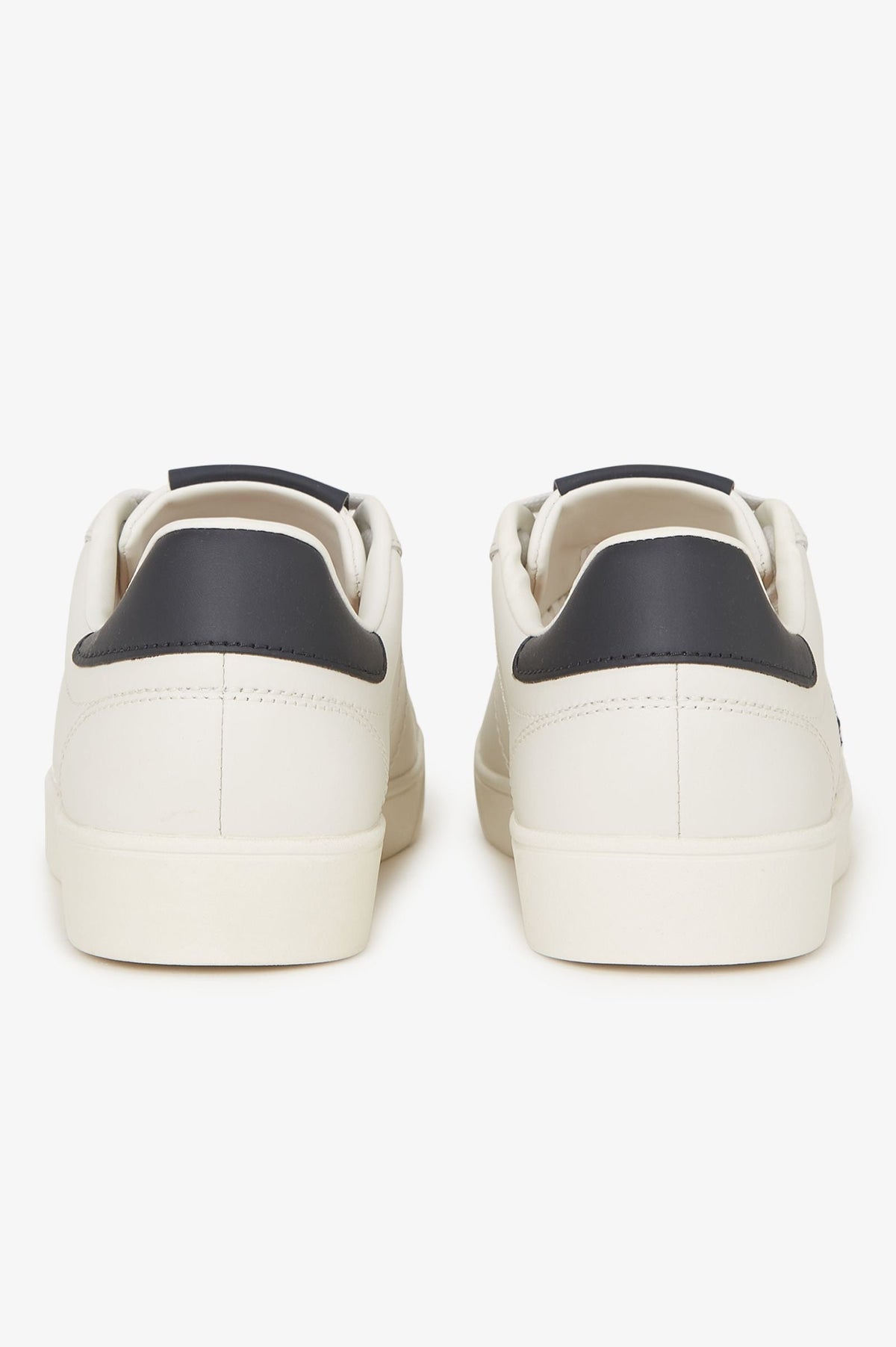 Fred Perry Spencer Leather B4334 Porcelain