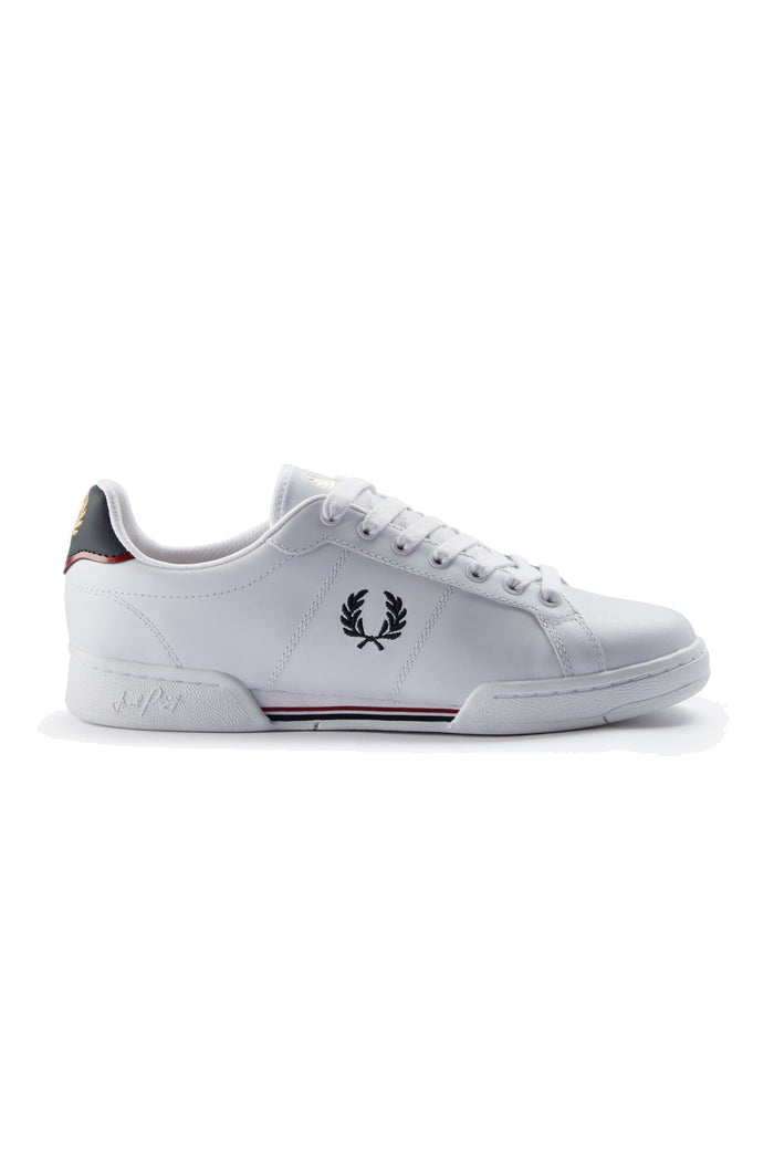 Fred Perry B722 Leather B6311 White / Navy