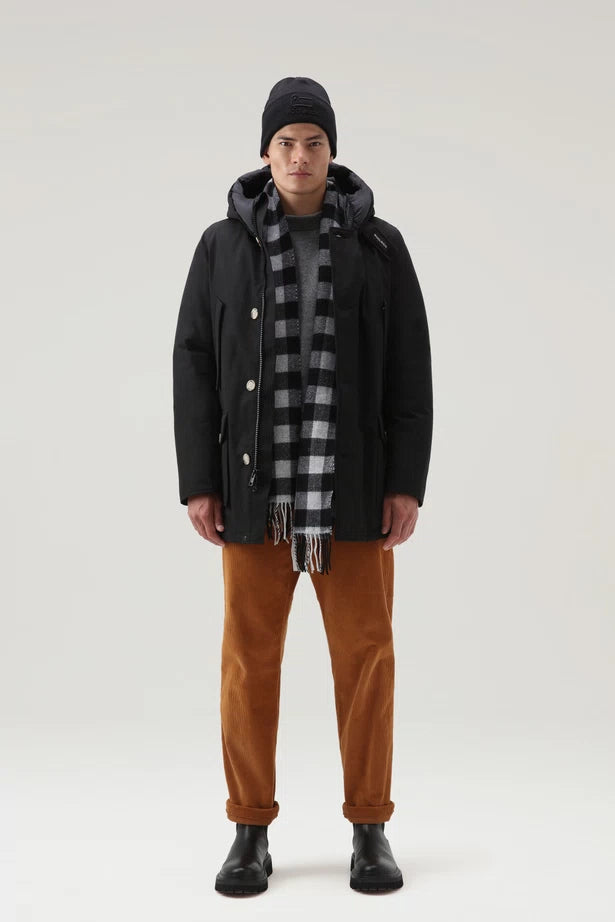 Woolrich Arctic Parka in Ramar with Protective Hood Black