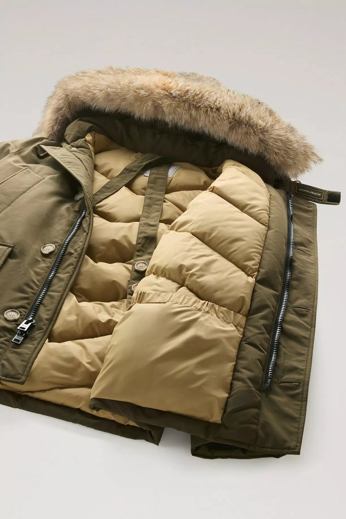 Woolrich Arctic Anorak in Ramar Dark Green