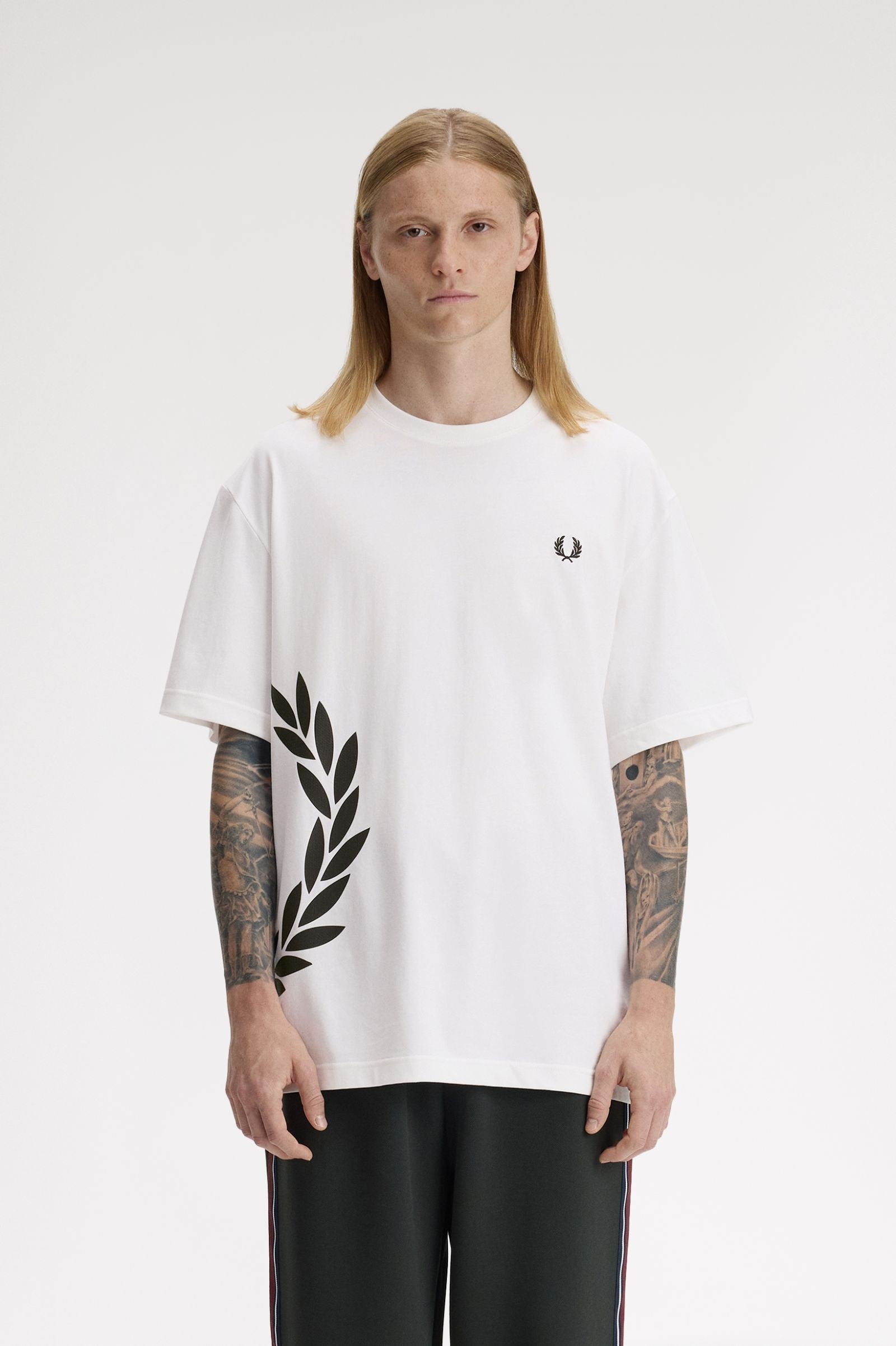Fred Perry Textured Laurel Wreath T-Shirt Snow White
