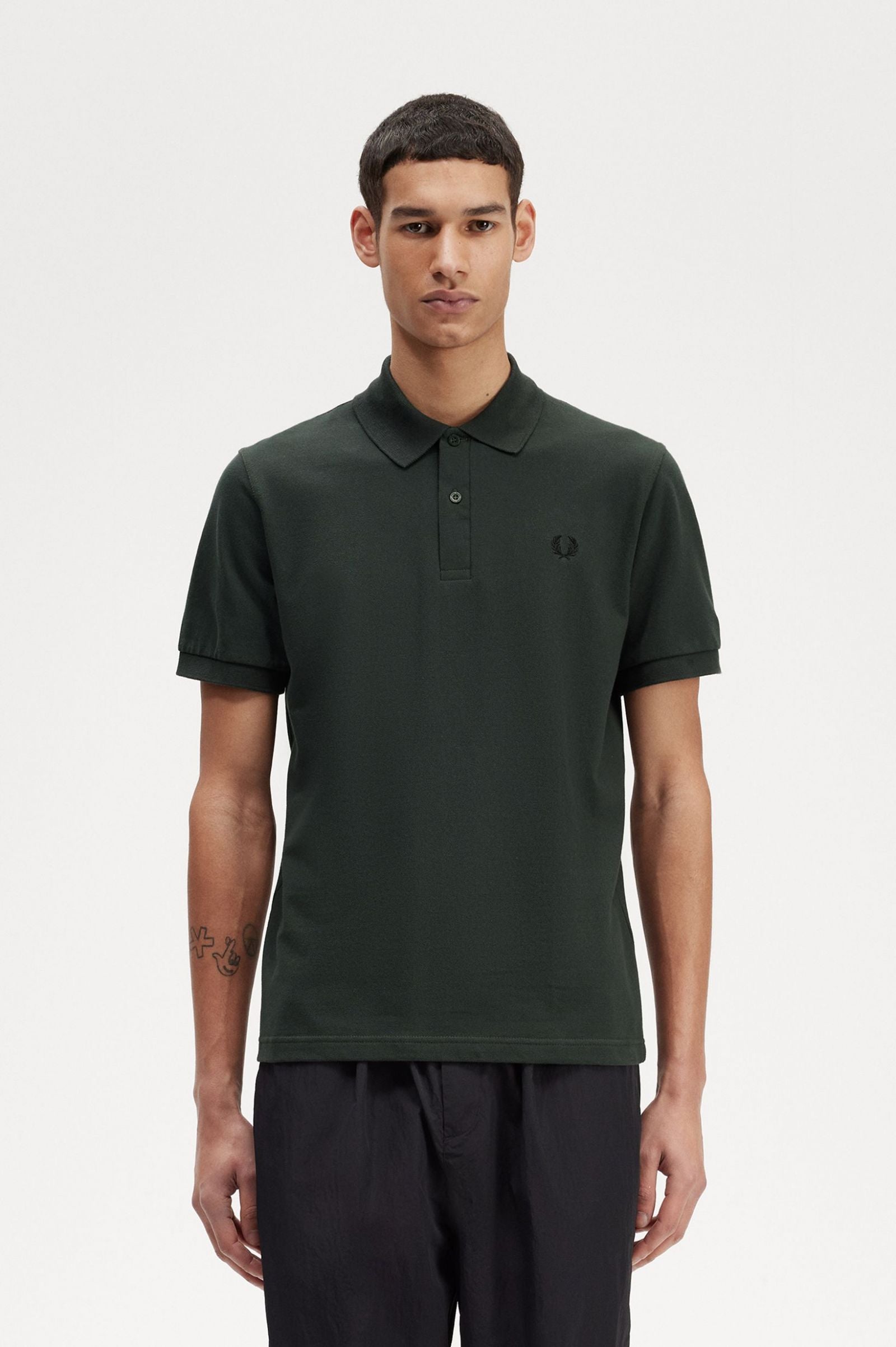 Fred Perry Reissues Original Plain Polo Night Green / Black