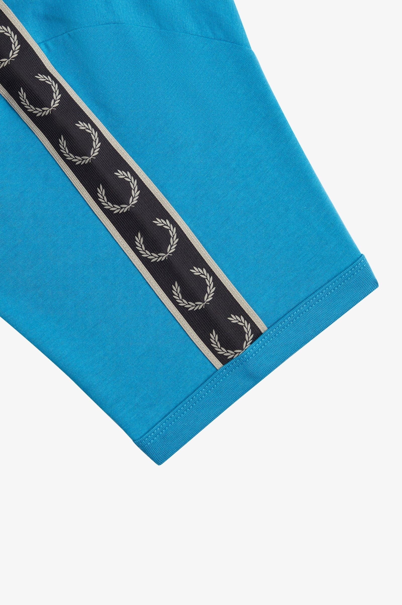 Fred Perry Taped Ringer T-Shirt Runaway Bay Ocean / Warm Grey