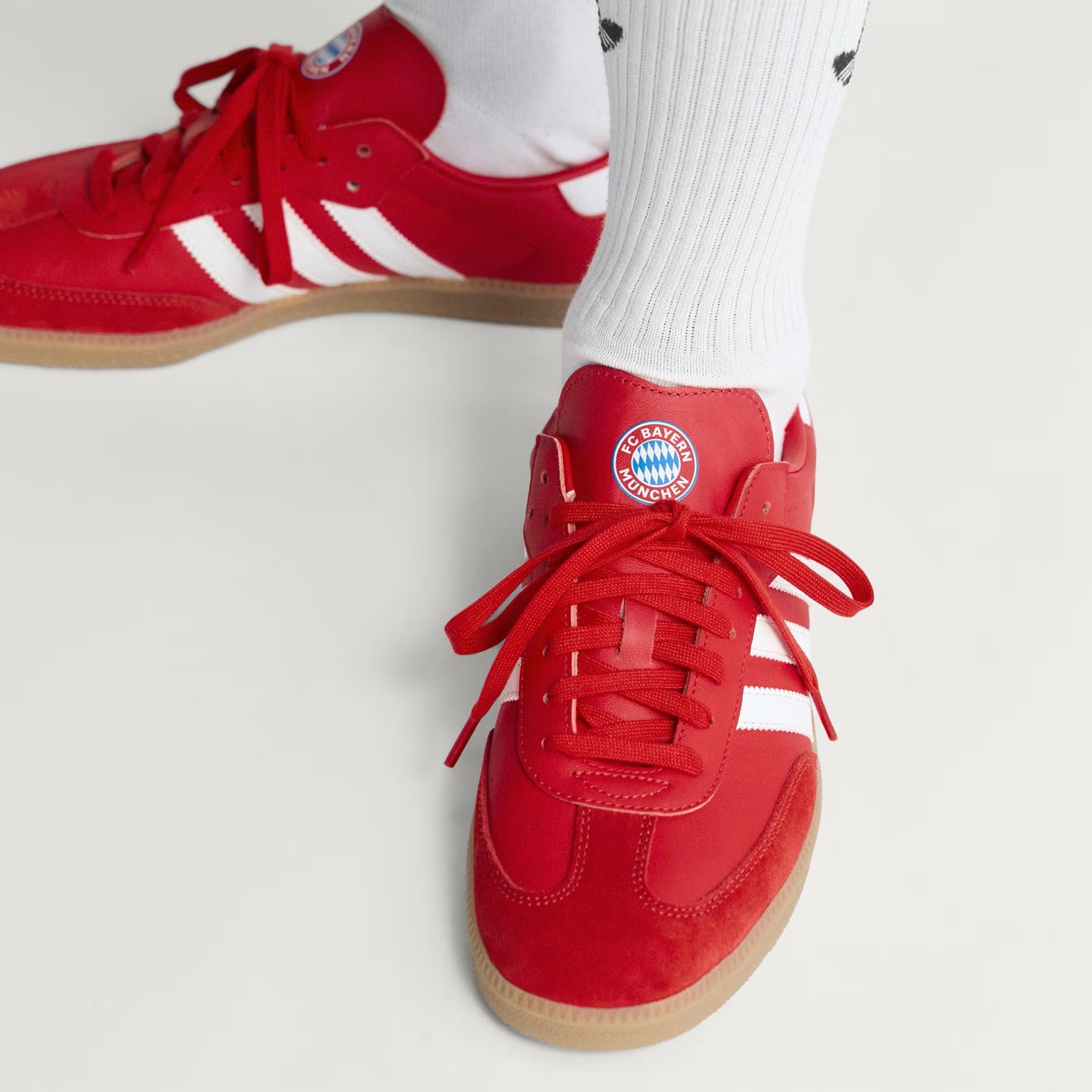 Adidas Samba Licensed JQ4039 FC Bayern Red / Cloud White / Red
