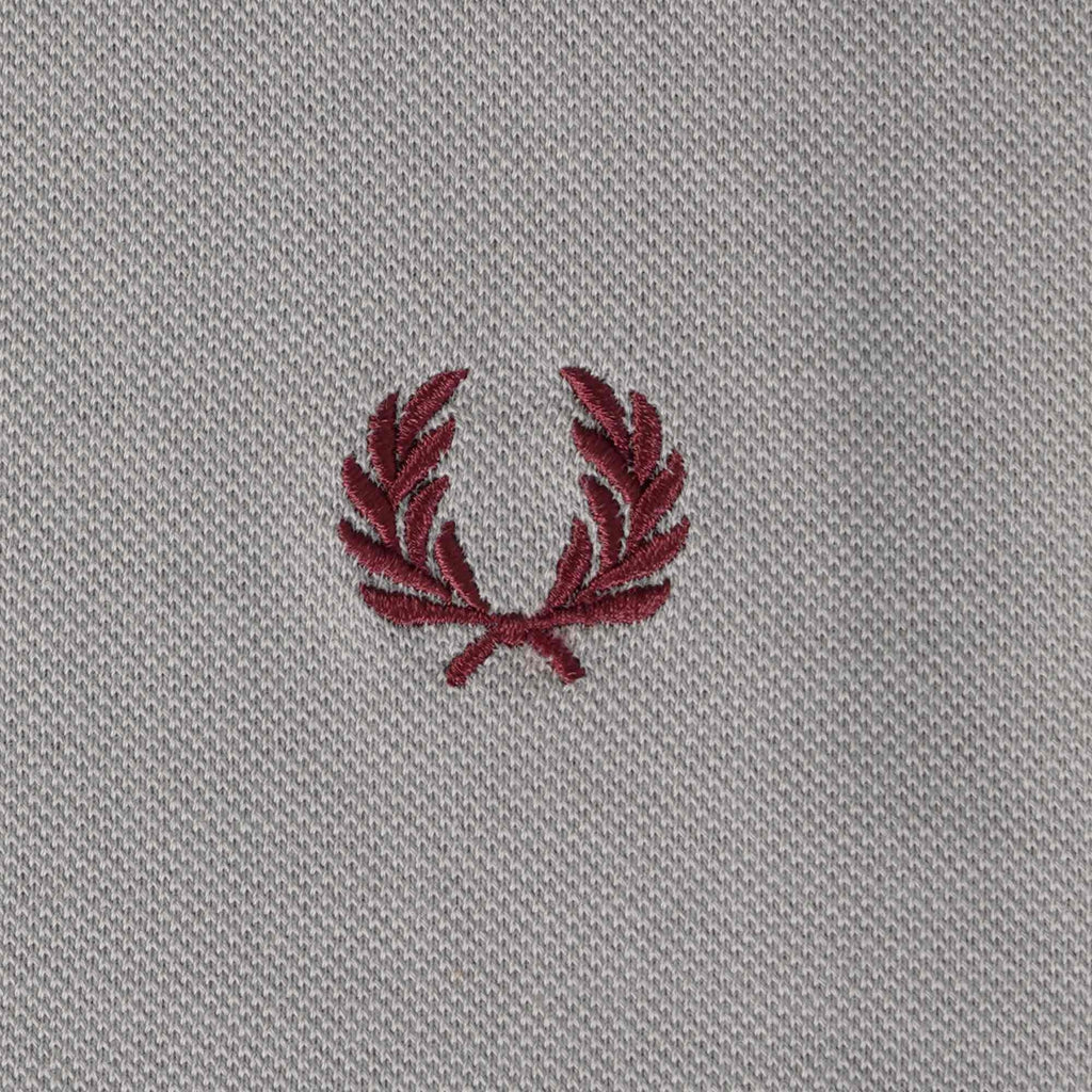 Fred Perry Slim Fit Twin Tipped Polo Limestone